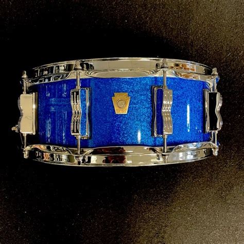 Ludwig 14x5 Classic Maple Snare Drum Blue Sparkle 648023135783