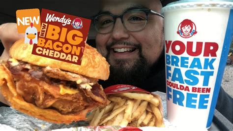 Trying Wendys Big Bacon Cheddar Chicken Sandwich 🥓🐔 Taste Test Chat
