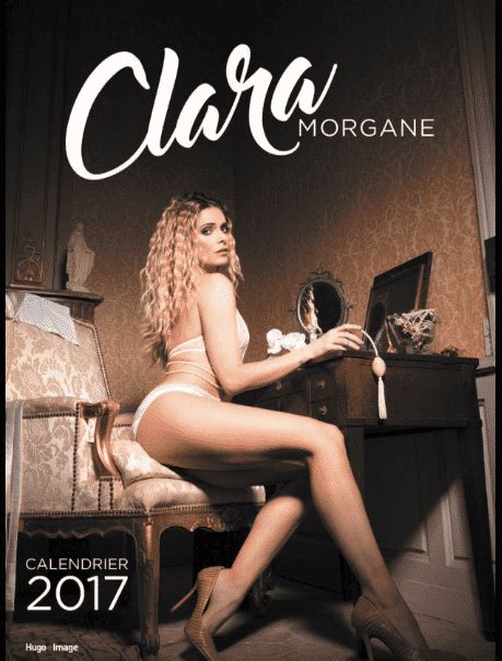 Clara Morgane prépare son nouveau calendrier sexy et elle a besoin de