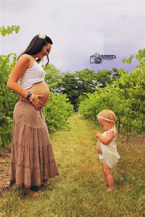 One Of My Favorite Maternity Photo Poses So Cute We