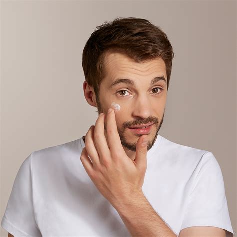 The Ultimate Guide To Winter Skincare For Men Blog The Perfume Shop