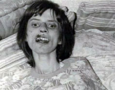 20 Creepy Pictures With Their Disturbing Backstories Part 3