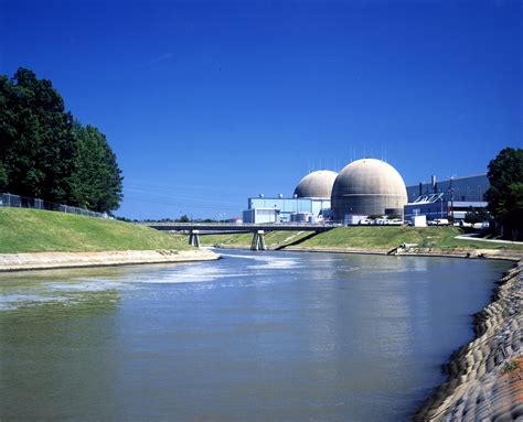 Surry Nuclear Power Station Units 1 And 2 Surry Nuclear P Flickr