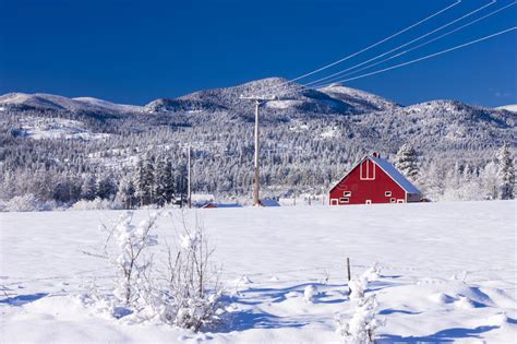 131 Bright Red Barn Winter Landscape Photos Free And Royalty Free Stock