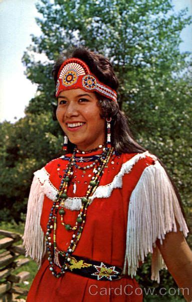 Открытки с изображением индейцев Cherokee Indian Women Native