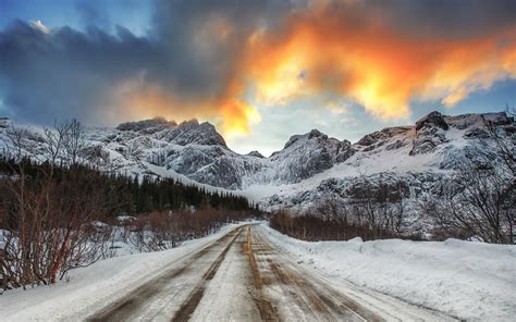 Fondos de pantalla Nieve carretera montañas invierno atardecer x HD Imagen