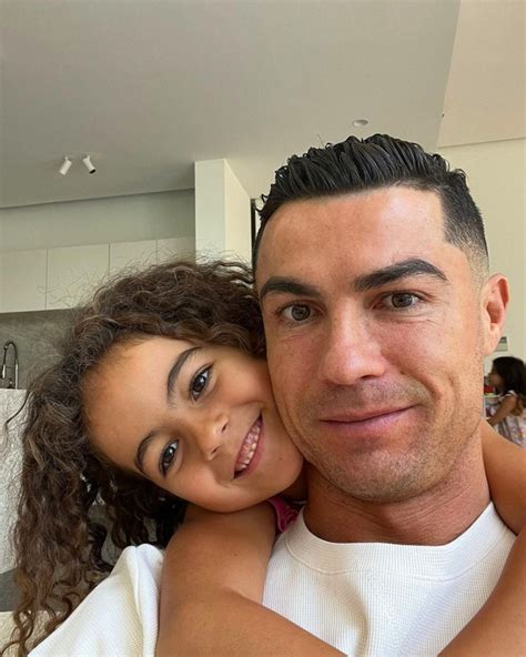 Soncronaldo Broke Social Network Records With A Post Wishing A Happy Birthday To The Little