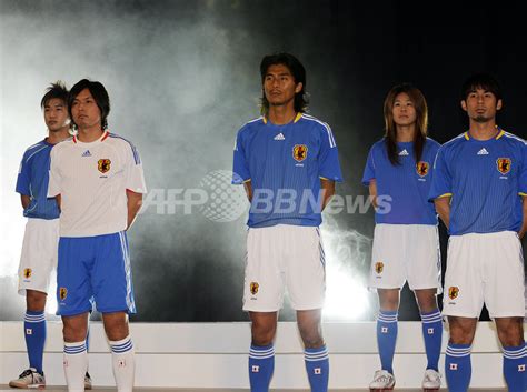 The team has also finished second in the 2001 fifa confederations cup. サッカー日本代表 新ユニフォーム発表 写真2枚 国際ニュース ...