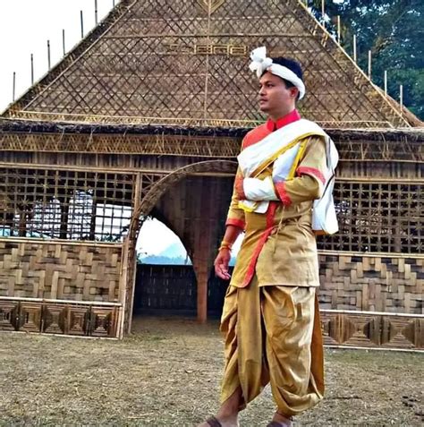 Traditional Dress Of Assam For Men Women Lifestyle Fun Vlr Eng Br