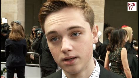 Deuses Perfeitos FLAGRA VAZA VÍDEO DE DEAN CHARLES CHAPMAN NAKED