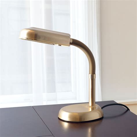 The most common adjustable desk lamp material is metal. Natural Sunlight Desk Lamp, Great For Reading and Crafting, Adjustable Gooseneck, Home and ...