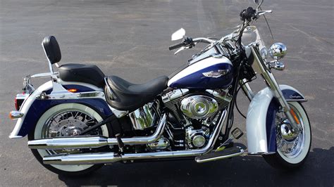 2007 Harley-Davidson® FLSTN Softail® Deluxe (Cobalt Blue & Pearl White ...