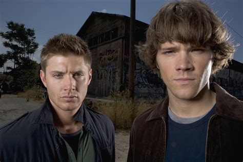 Supernatural Season 2 Jared Padalecki And Jensen Ackles Photo