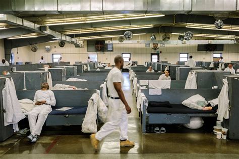 Opinion How To Fix Our Prisons Let The Public Inside The New York Times