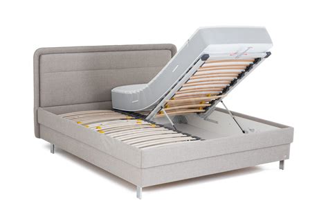 For the past 90 years, the company, based in rastatt, baden württemberg, has been a successful manufacturer of high quality upholstered and box spring beds, mattresses and spring wood frames. Ruf Betten Framo Polsterbett in Silber | Möbel Letz - Ihr ...