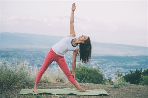 Benefits Of Yoga And What Is Yoga Wisdom By Gurudev Sri Sri Ravi Shankar