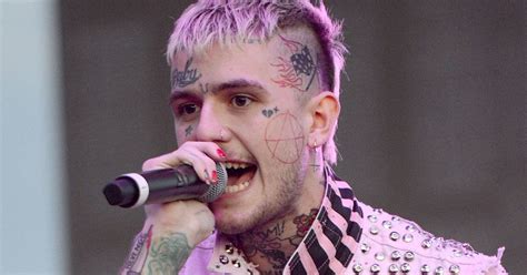 Emo Rapper Lil Peep Has Died At The Age Of 21 From An Apparent Drug