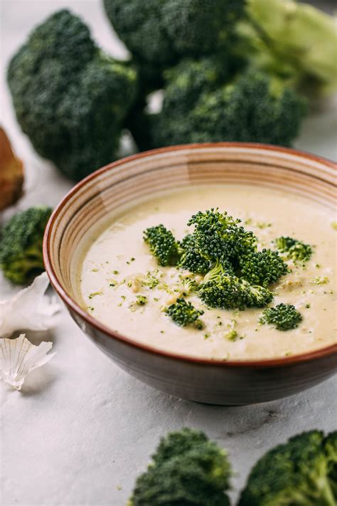 30 Minute Cream Of Broccoli Soup Dairy And Gluten Free Recipe Veeg