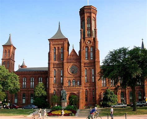 Smithsonian Institution Building The Castle Clio