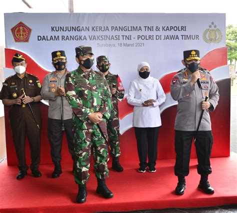 Check spelling or type a new query. Panglima TNI dan Kapolri Tinjau Pelaksanaan Vaksin ...