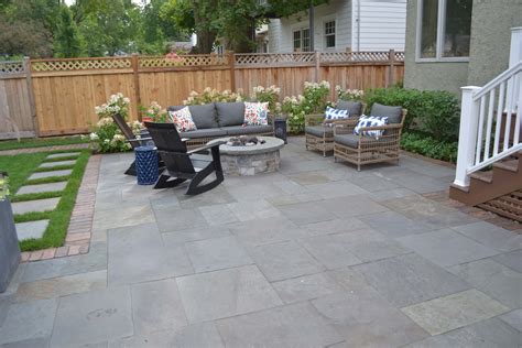 Reclaimed Pavers Bluestone Patio And Stone Fire Pit Evanston Il