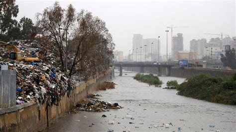 Rain Produces Rivers Of Trash In Lebanese Capital Al Arabiya News