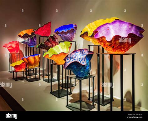 Oklahoma Oct 2 2021 Dale Chihuly The Collection Exhibit In The