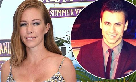 Kendra Wilkinson Is In A New And Casual Romance With Businessman