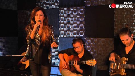 Rádio comercial is a commercial radio station in portugal aimed at young people and adults. Rádio Comercial | Ana Moura - "O Meu Amor Foi para o ...