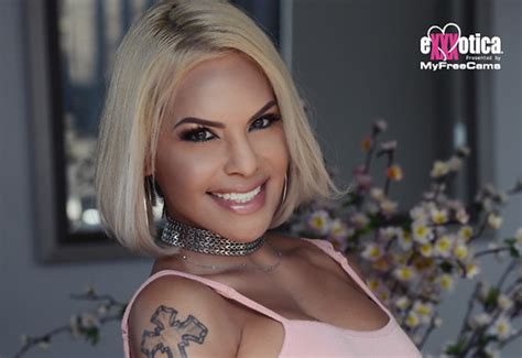 Ts Foxxy To Appear Bit Ly D Zf Edisonnj Exxxotica Expo