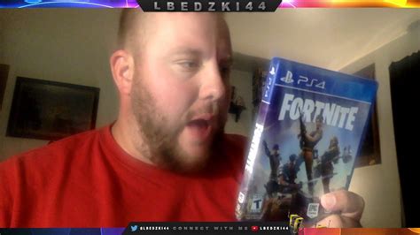 Unboxing the new fortnite battle royale deep freeze bundle physical release codes for ps4, xbox one and nintendo switch. Fortnite PS4 Unboxing - YouTube