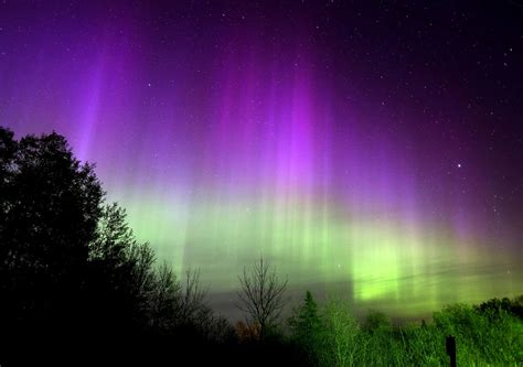 Does The Red Planet Have Green Auroras Universe Today