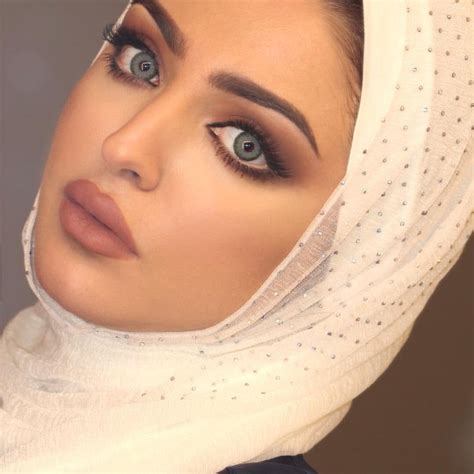 Kuwaiti Beauty Hanan Abdullah Beautiful Muslim Women Beautiful Hijab