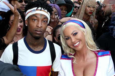 21 Savage Declares Hes A Hoe Too At Amber Roses SlutWalk