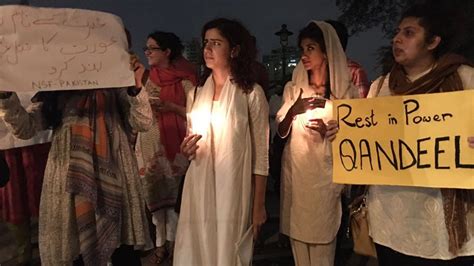 Pakistan Anger After Honour Killing Of Qandeel Baloch International Women S Day News Al Jazeera