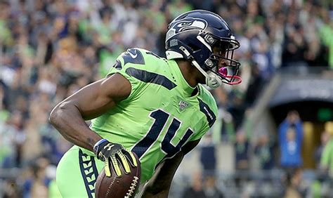 Seattle seahawks wide receiver dk metcalf will undergo surgery for a knee injury tuesday. Seahawks' DK Metcalf should have a Pro Bowl season in Year 2