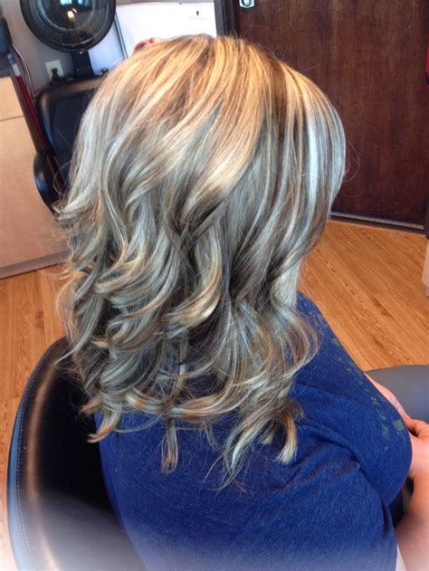 Therefore, what hair color would suit her best other than a miraculous combination of brown and blonde to tie it all together? Blonde highlights/ brown lowlights curls | Gray hair ...