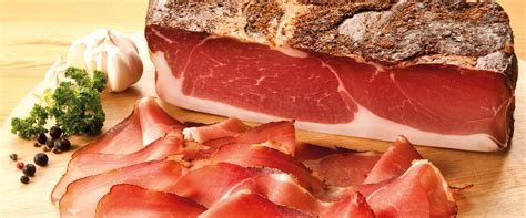 Herzhafter tiroler speck, speck tirol günstig kaufen, schinken speck online bestellen, handwerklich hergestellten speck kaufen, köstlicher tiroler karreespeck, bauchspeck tirol günstig kaufen. Huber's Tiroler Speck - Metzgerei Josef Huber Fach- und ...
