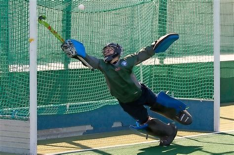 Petr cech ehemaliger fußballspieler aus tschechien torwart zuletzt bei fc arsenal * 20.05.1982 in plzeň, cssr Hockey ist Familiensache: Warum mich dieser Sport so ...