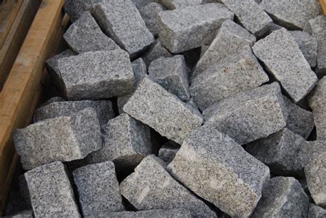 Granite Setts 200mm X 100mm X 100mm Silver Grey Benton Weatherstone