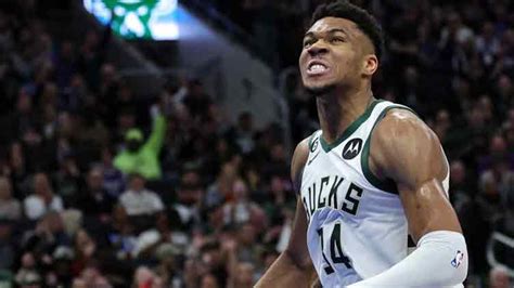 Antetokounmpo Sparks Bucks In Sixers Rout Dallas On Brink Sports