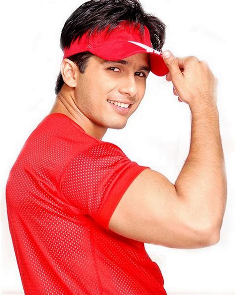 It's our 11th #twitterversary !! Shahid Kapoor Photos Images Wallpapers Pics Download