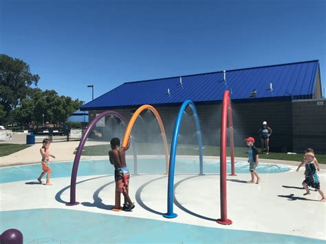 Splash Pads Spray Pads And Wading Pools In The Stateline Stateline Kids