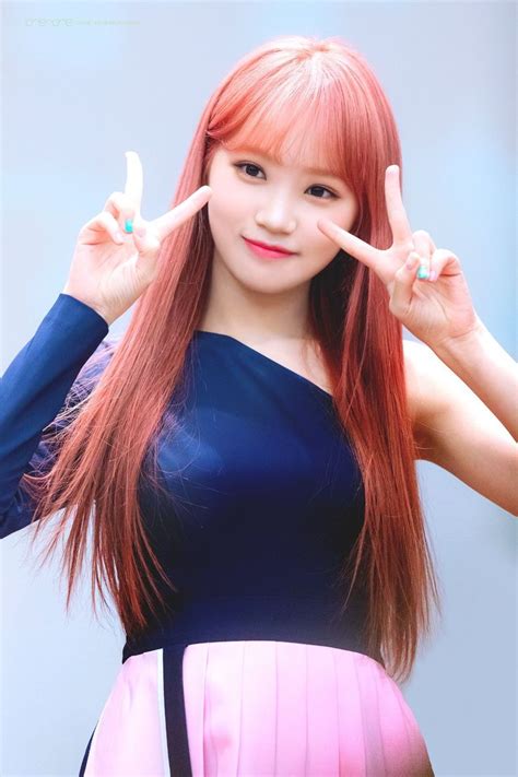 Izonekimchaewonpics Kimchaewonpics Kimchaewon Chaewonpics The