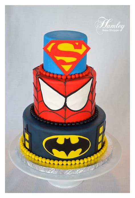 Superman Spider Man And Batman Make For One Spectacular Superhero Cake [pic] Global Geek News