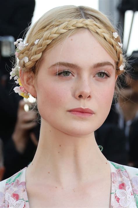 Elle Fanning Style Dakota And Elle Fanning Elle Fanning Hair