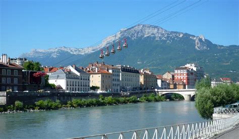 Travel Tuesday: Grenoble École de Management | Spotlight on #GoodmanSpirit