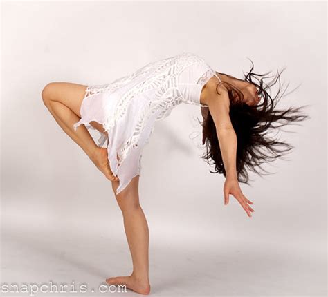 Pretty Asian Model Dancer Does An Passé Arch Back Move Flickr