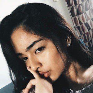 We spent a whole day with vivoree esclito and got to see what her regular day looks like! Vivoree Esclito - Bio, Facts, Family | Famous Birthdays