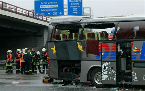 Bus Crash In Germany 11 Killed Emirates24 7
